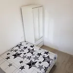 홈스테이 Mirrorroom Pl Downtown *